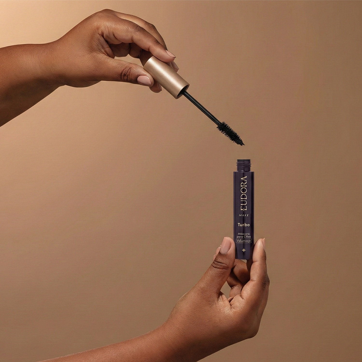 Máscara de Cílios Bomb Volumaço Eudora Make 10g