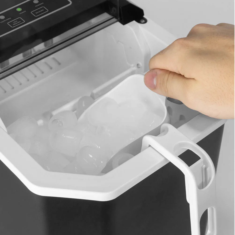 Máquina de Gelo Agratto Preto 12KG 127V MG01
