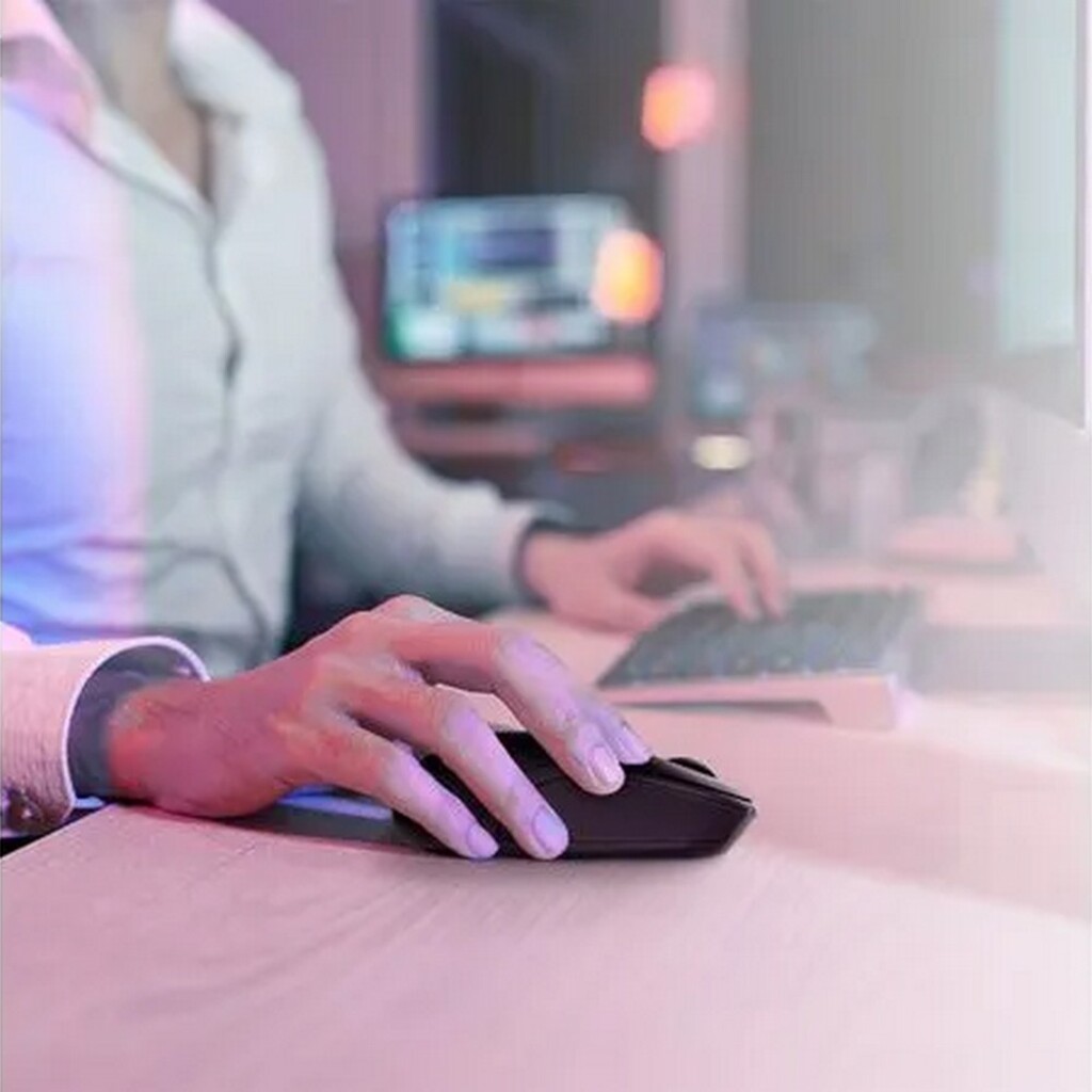 Mouse Sem Fio Multilaser MO212 1200 DPI Preto