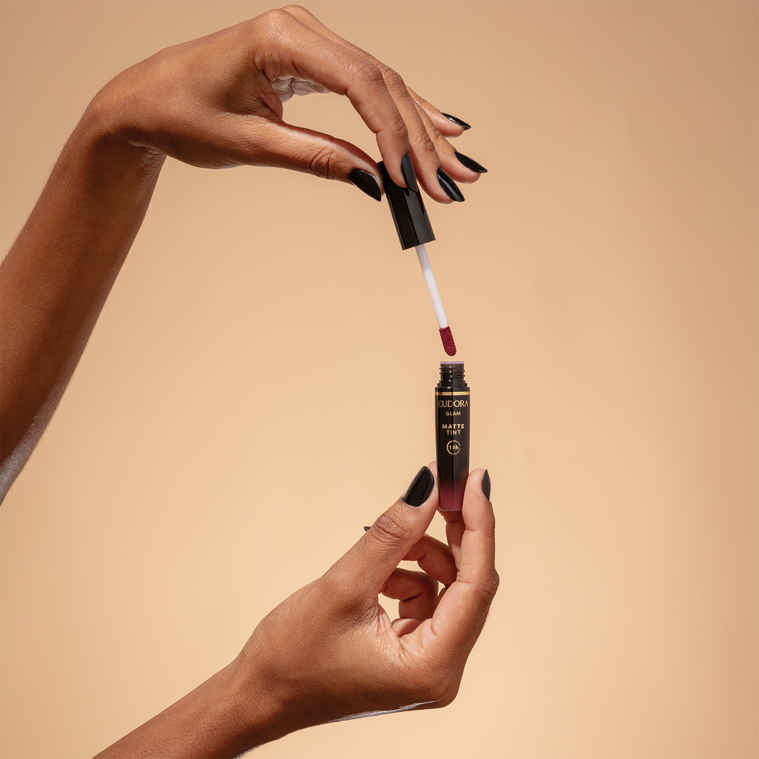 Batom Líquido Bordô Intenso Glam Matte Tint 4g