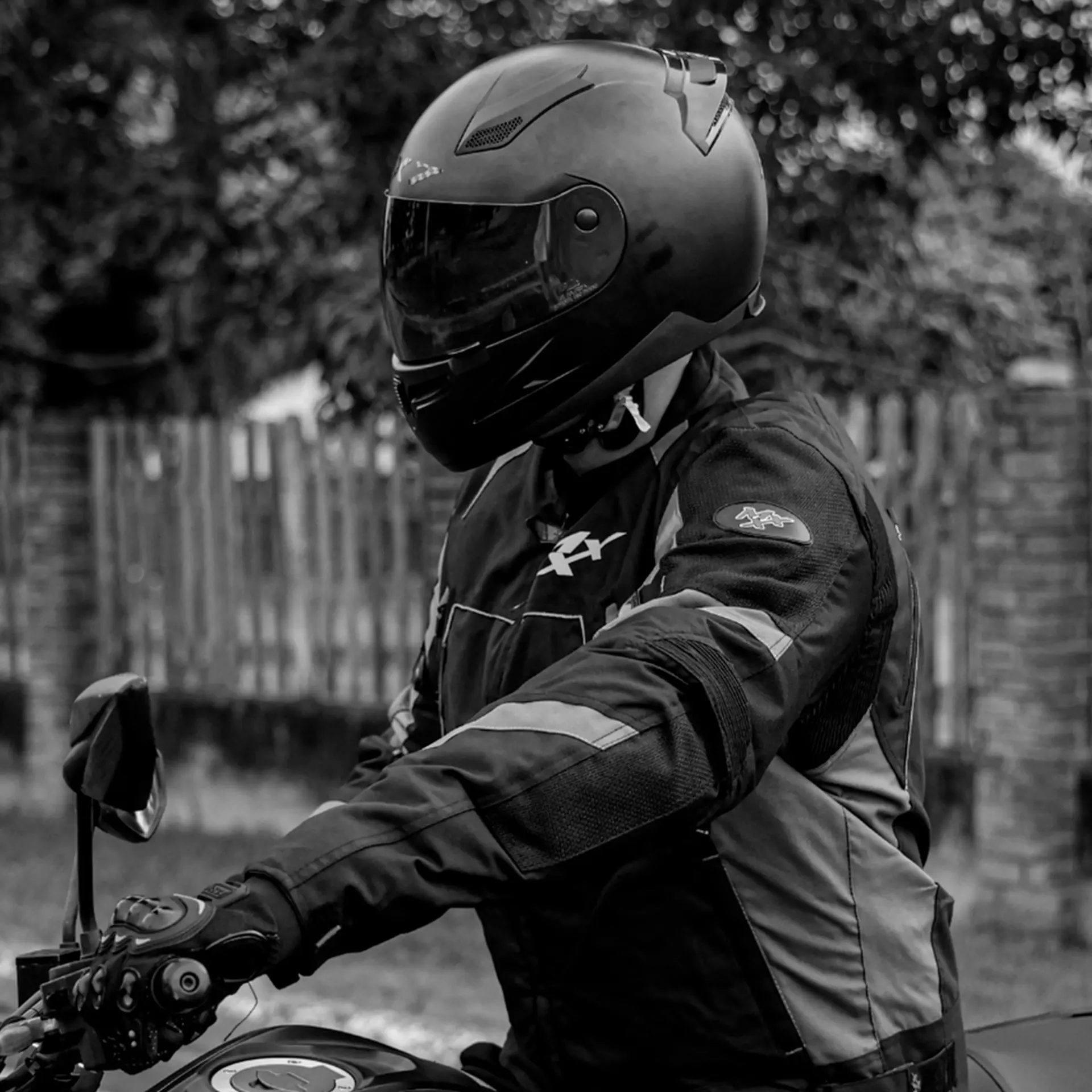 Capacete de Moto Fechado 58 Gow RX7 Solid - Preto Fosco