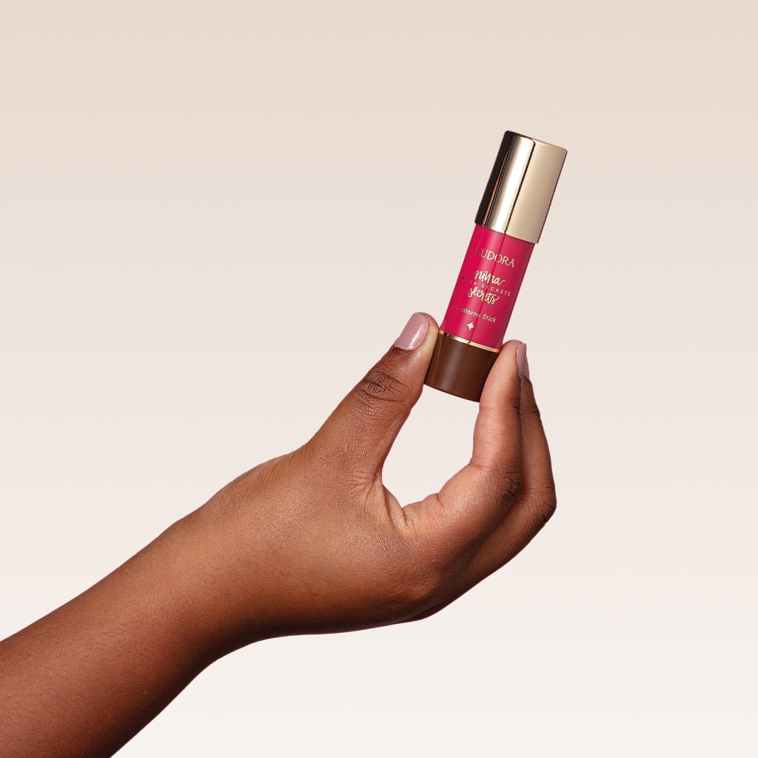 Contorno Stick Multifuncional Cor 4 Niina Secrets 5g