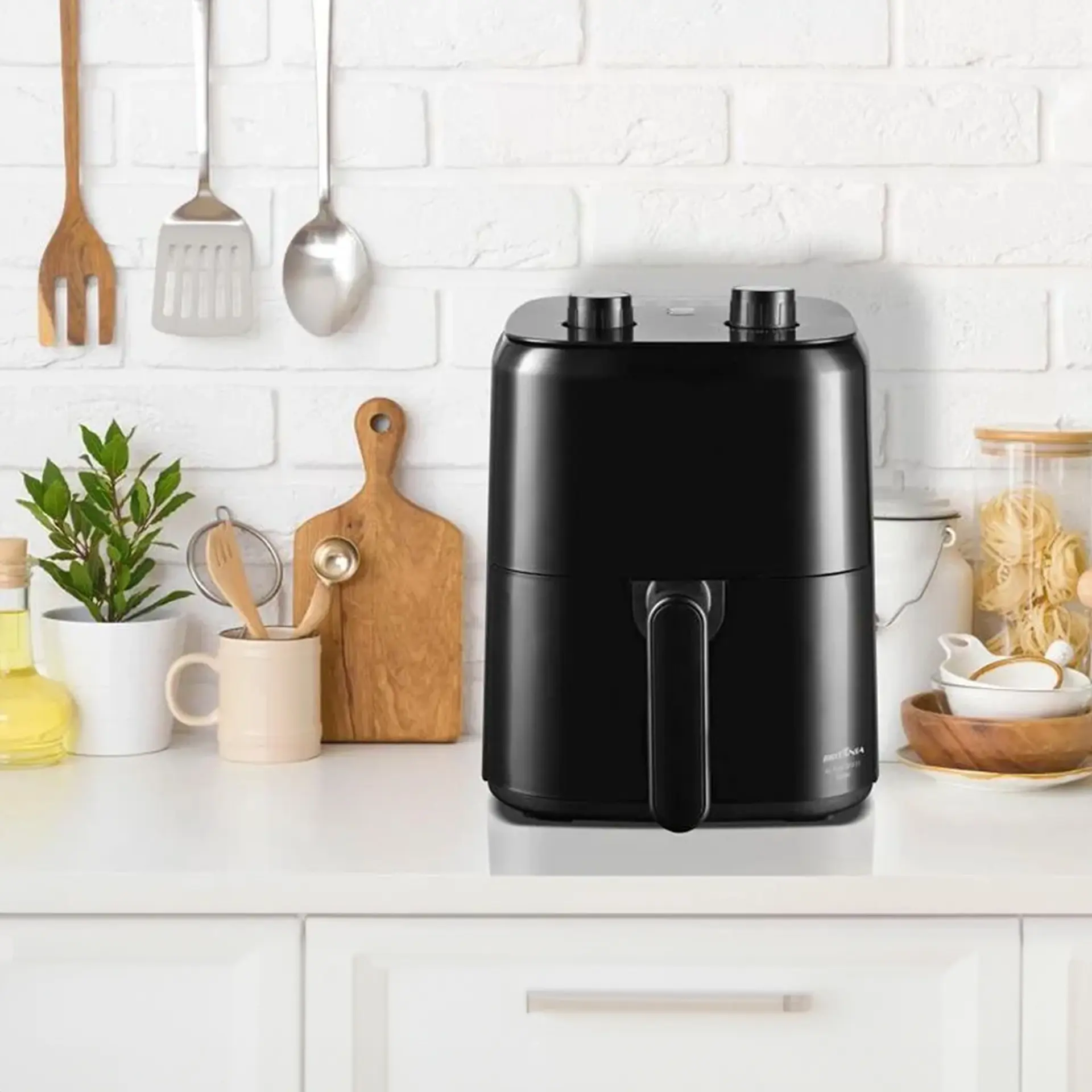 Fritadeira Elétrica Air Fryer Britânia BFR31 3L 1300W - Preto - 110 Volts