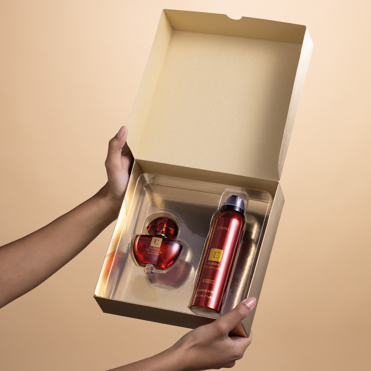 Kit Presente de Natal Edp Rouge: Mousse De Banho 150ml + Eau De Parfum 35ml