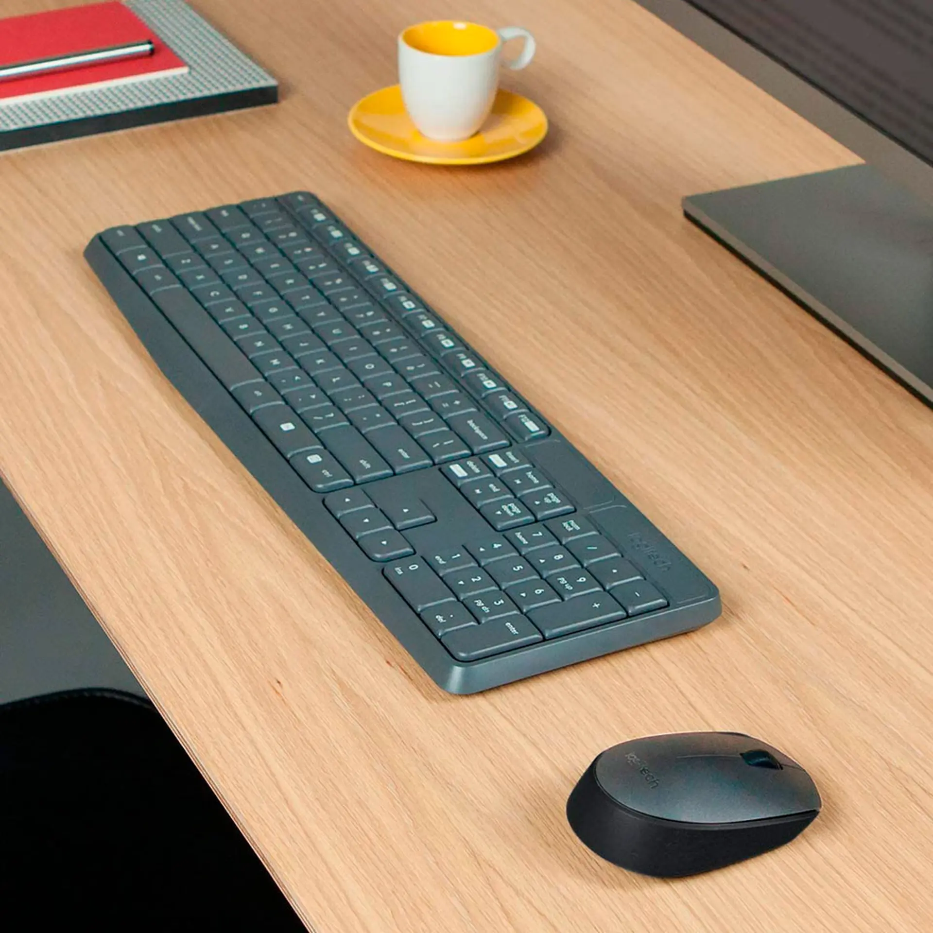 Kit Teclado e Mouse Sem fio Logitech MK235 Wireless Sensor Óptico - Cinza