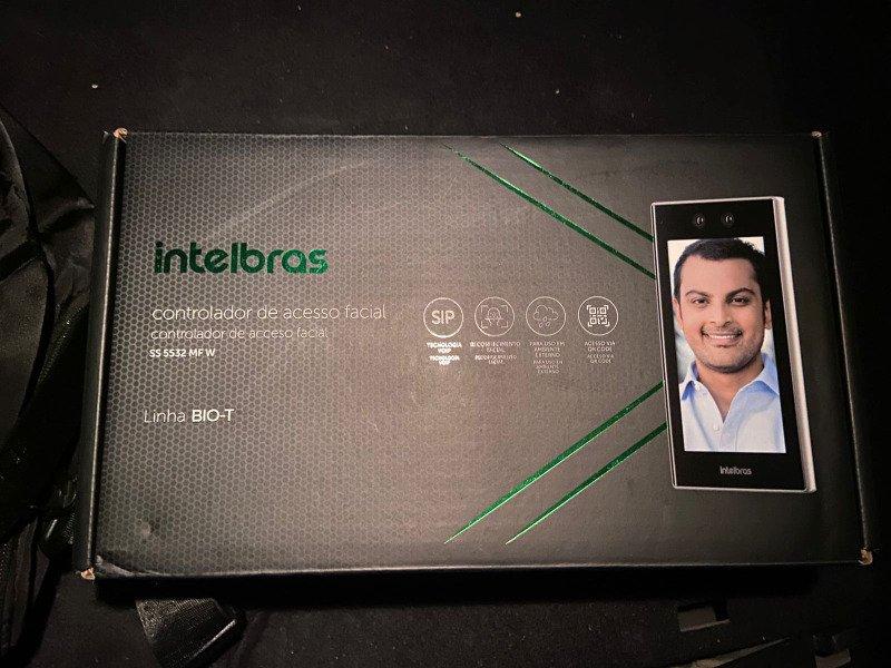 Controlador de Acesso Facial SS 5532 MF W Intelbras PRODUTO USADO