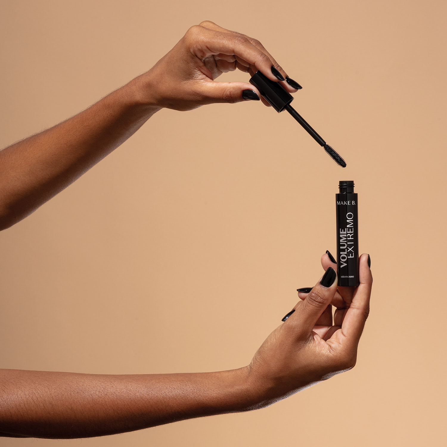 Máscara de Cílios Make B. Volume Extremo 10ml