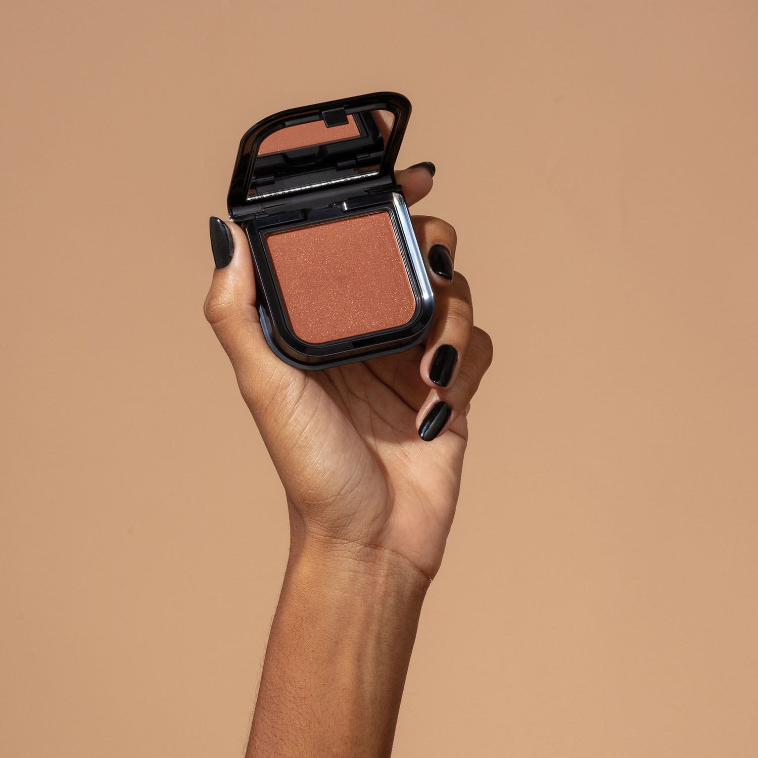 Blush em Pó Mate Luminoso Brown Make B. 5,5g