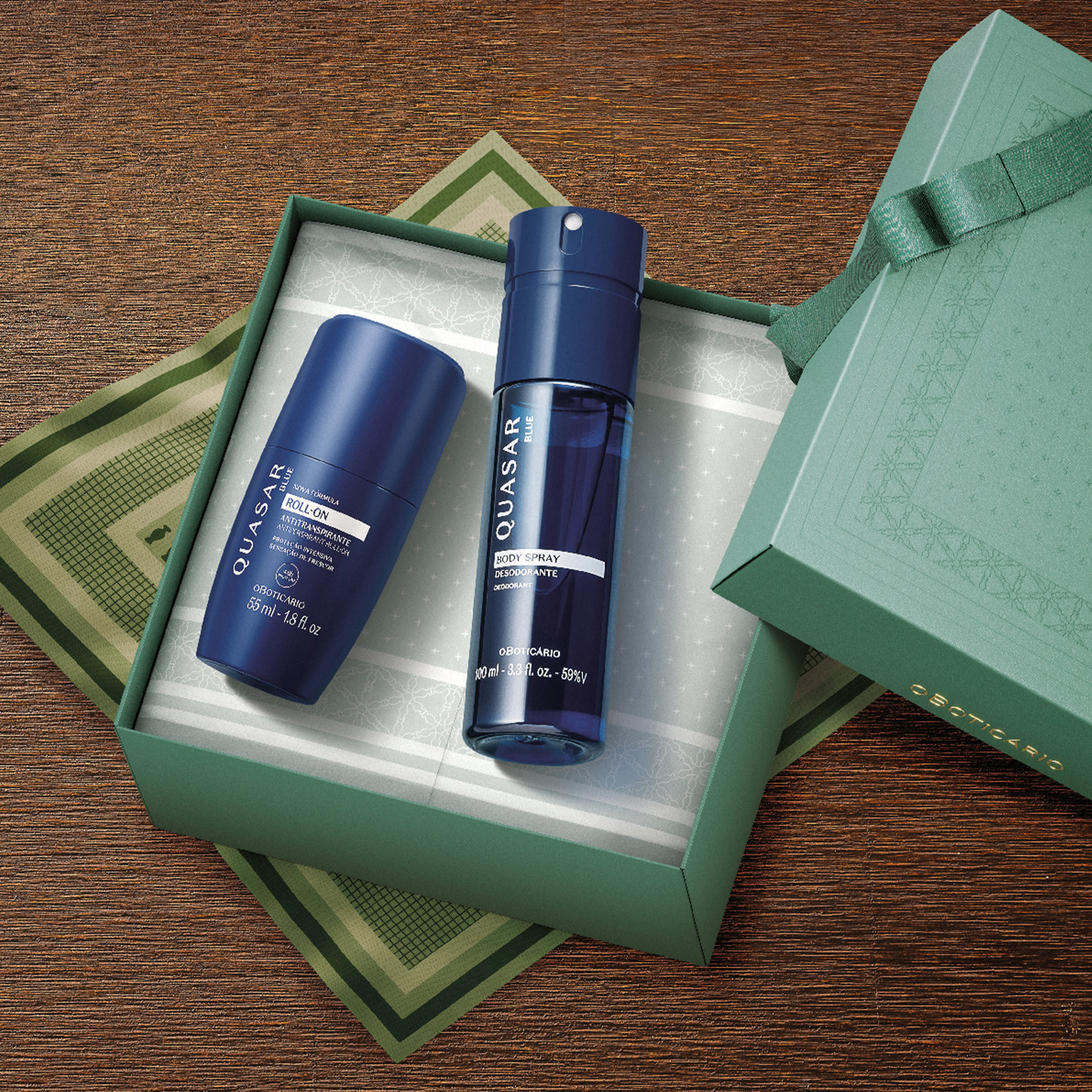 Combo Presente Quasar Blue: Body Spray 100ml + Desodorante Roll-On 55ml + Caixa Presenteável