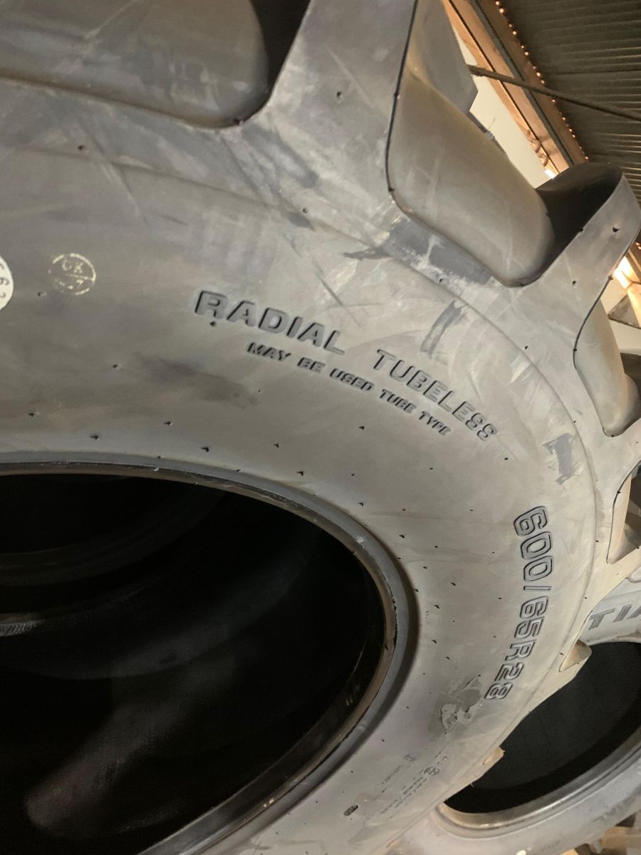 PNEU 600/65R28 AG R 157A8154D TL TRAYDE
