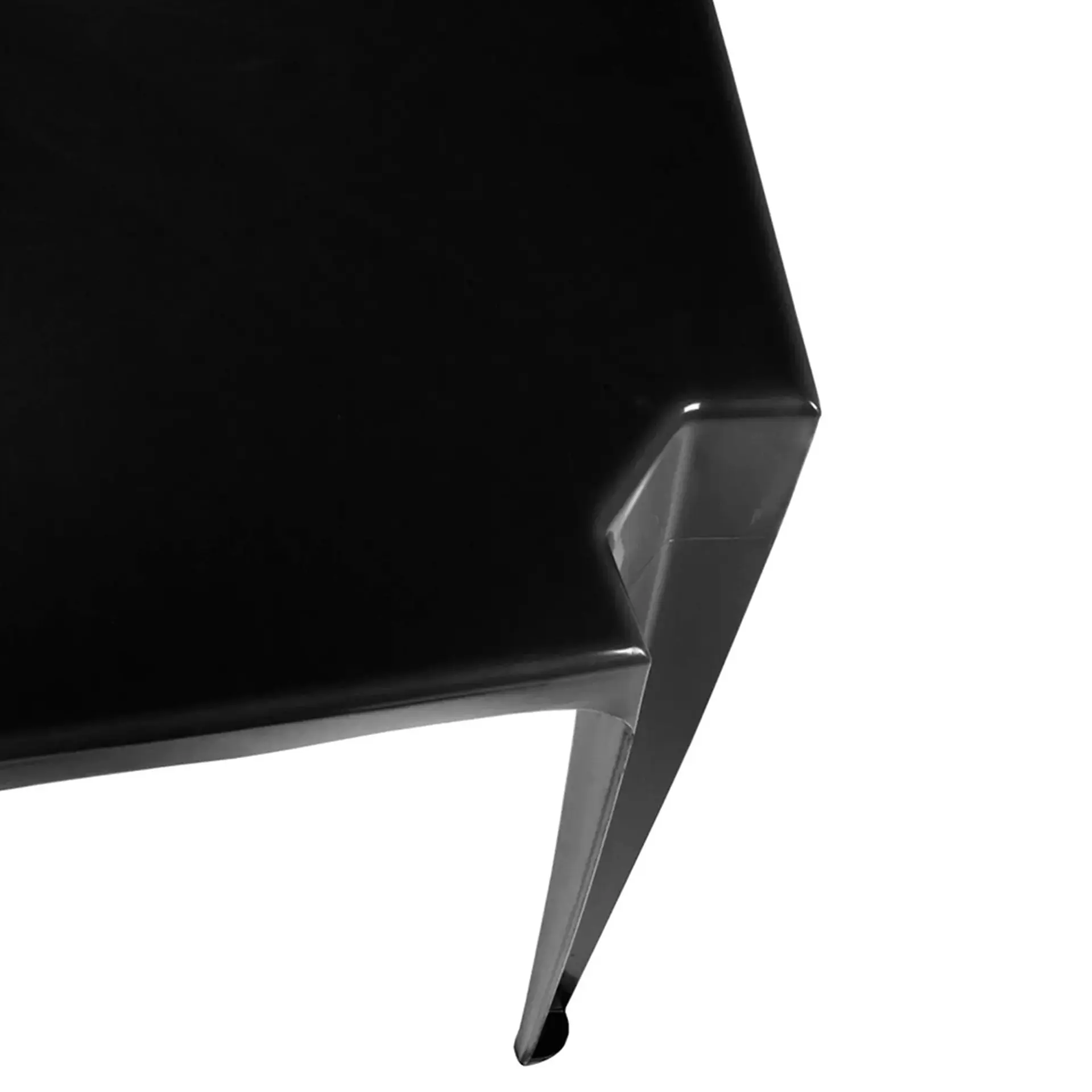 Mesa de Plástico Mor Suporta até 30kg - Preto