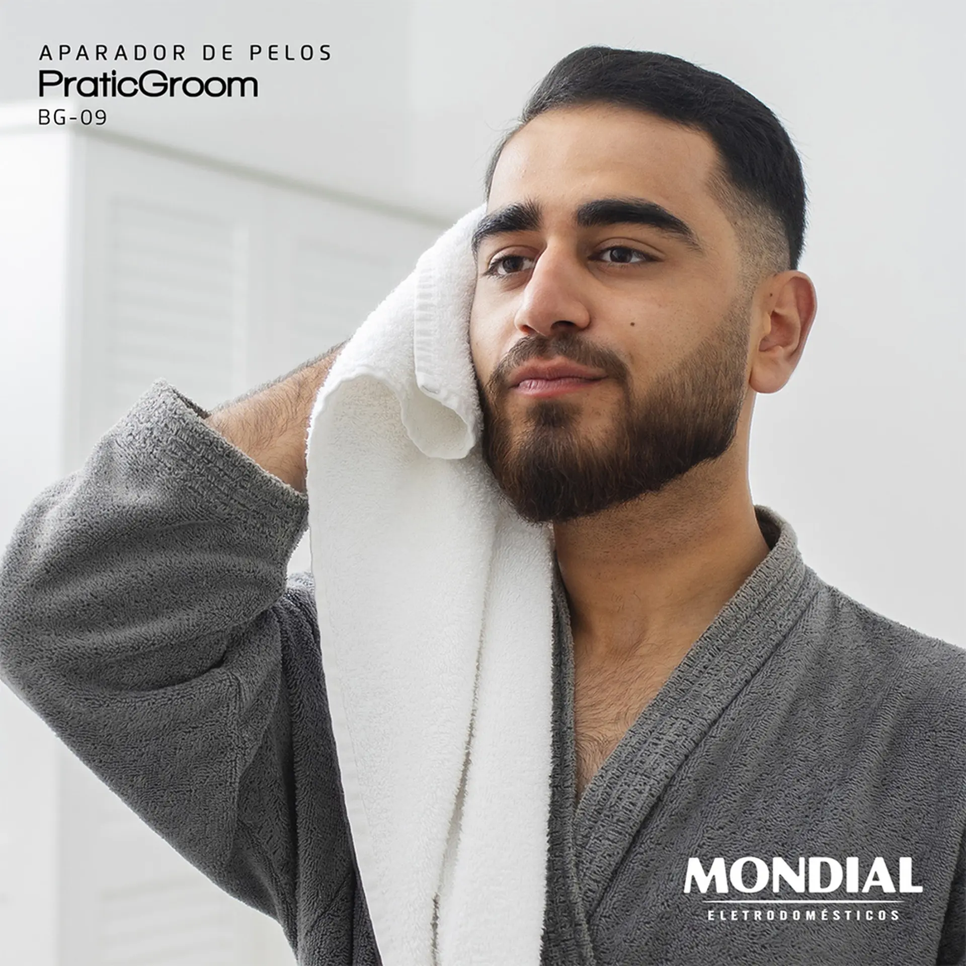 Aparador de Pelos Mondial Pratic Groom com 5 Pentes BG-09 - Preto - Bivolt