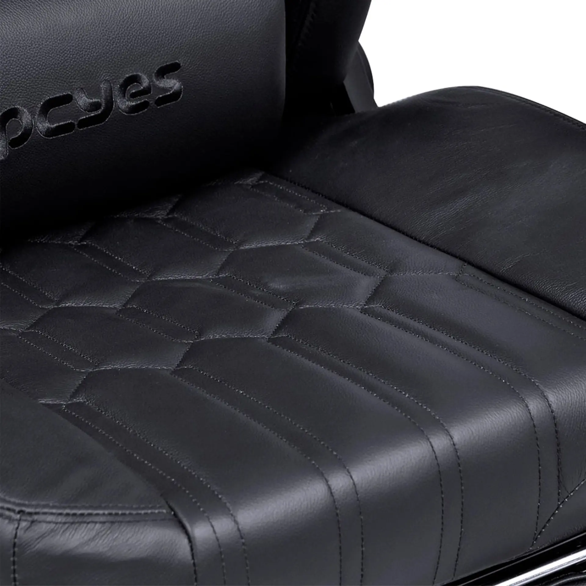 Cadeira Gamer Reclinável Pcyes Mad Racer V16 Couro Suporta até 180 kg - Preto