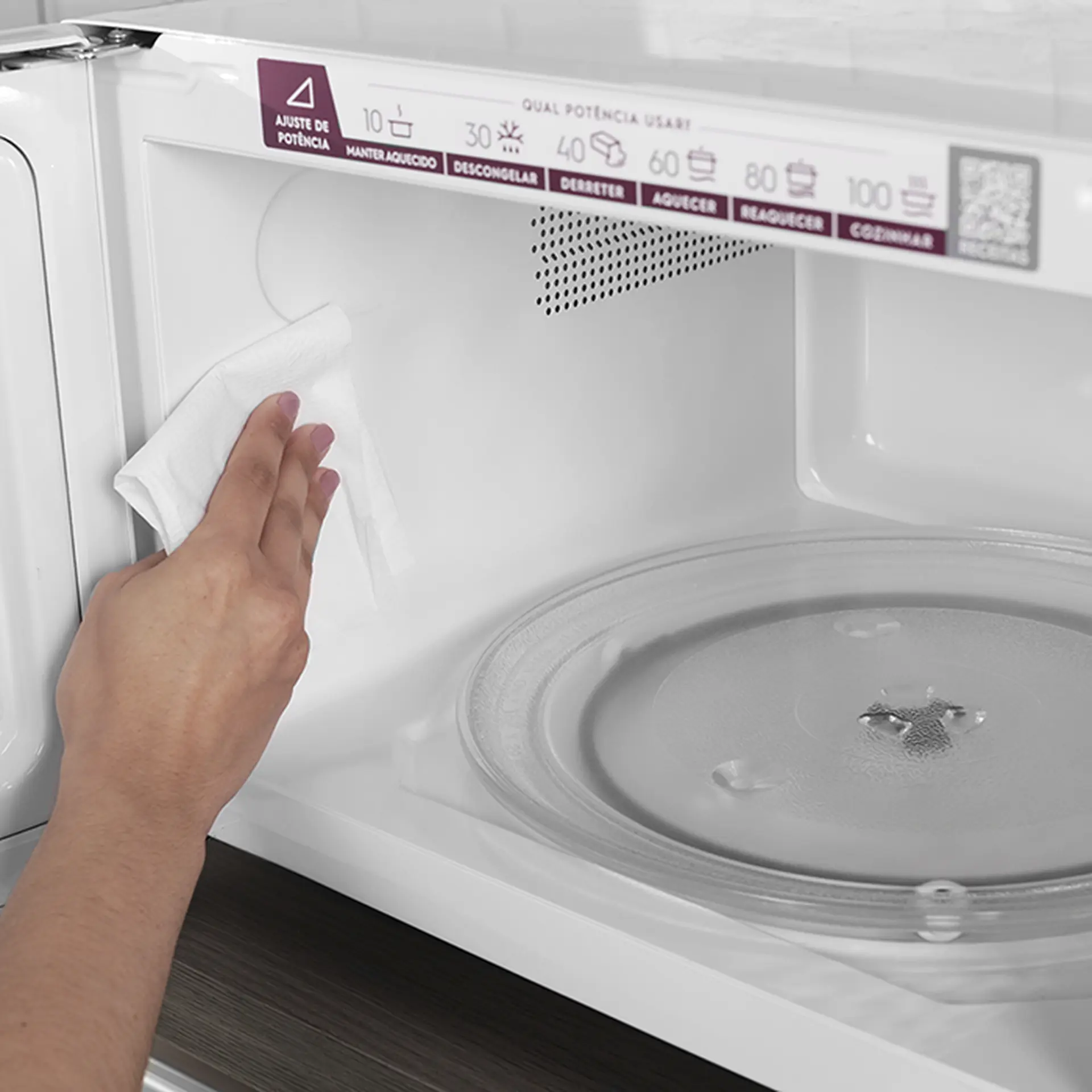 Micro-ondas Bancada Electrolux 34L Função Tira Odor e Manter Aquecido MEO44 - Branco - 110 Volts