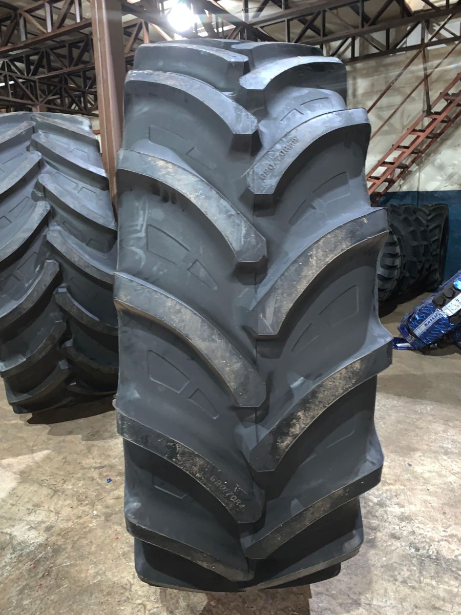 PNEU 620/70R42 AG R 166A8 166B TL TRAYDE