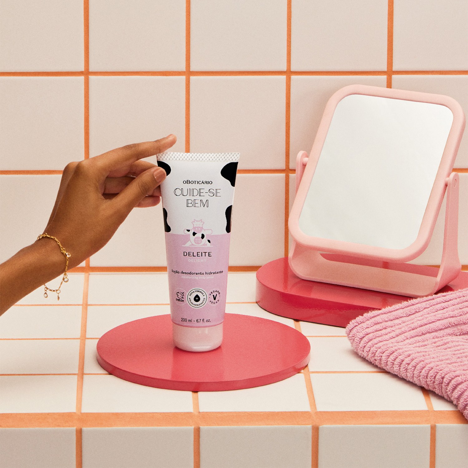 Loção Hidratante Desodorante Cuide-se Bem Deleite 200ml
