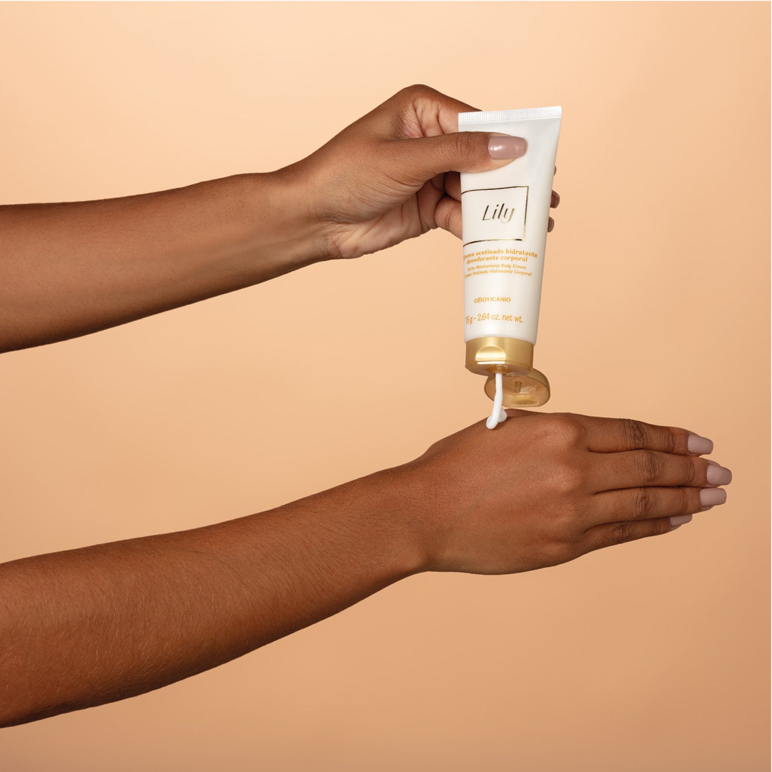 Creme Acetinado Hidratante Desodorante Corporal Lily 75g